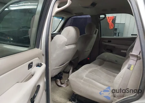 2002 Chevrolet Tahoe Ls z USA, uszkodzony, nr VIN 1GNEC13Z52R148471